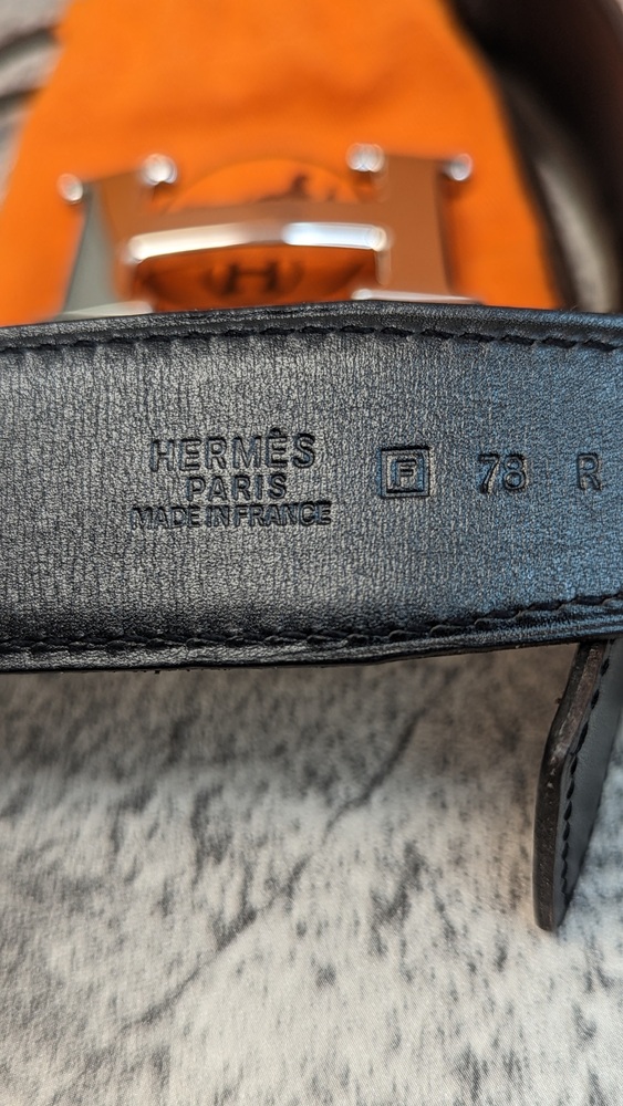 Gorgeous Hermes belt buckle & Reversible leather strap