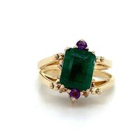  14K Yellow Gold Emerald Ring and Amethyst gemstones