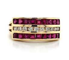  14KT Yellow Gold Diamond & Square Cut Ruby Ring Approx 0.2 ctw