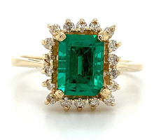  14K Yellow Gold Emerald Stone Diamond Cocktail Ring Approx 0.25 ctw