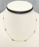  14Kt Yellow Gold Chain Necklace With Clover Design