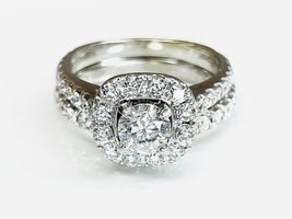  Shimmering 14Kt White Gold Ring Neil Lane Diamond Wedding Set