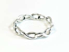 Infiniti Tiffany & Co Sterling Silver Ring 