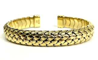 Stunning 18KT Yellow Gold Tiffany & Co 1997 Vannerie Basket Weave Cuff