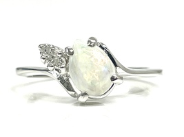 Alluring 10KT White Gold Opal and Diamond Ring