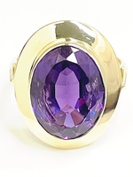  Majestic 18K Yellow Gold Amethyst Ring Size 8.5