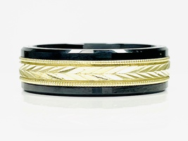  Peak Fashion: Hi-Tech Black Ceramic Ring with 10K Yellow Gold Size 9.5