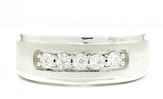 Opulence and Masculinity: 10K White Gold Men's .025 ctw Diamond Ring Size 8.5
